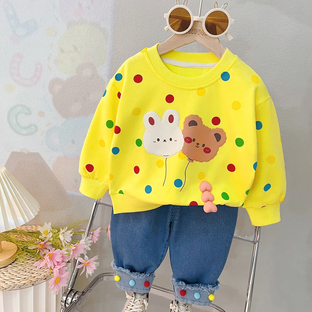 2023 Новият есенен комплект дрехи за малките момичета, подходящ за източници момичета, многоцветен пуловер в грах + дънки, комплект от две части