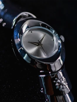 Концептуални часовник в стила на научната фантастика, Механични Швейцарски Water Светия от Givenchy, мъжки и женски часовници от висок клас