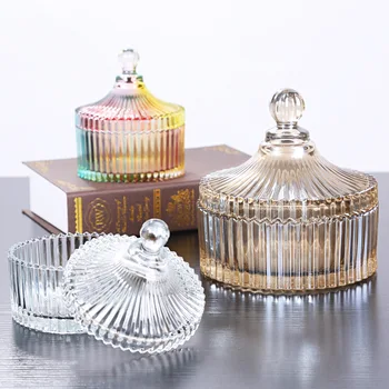 Европейската луксозна купа за demagnetization от кристално чисто стъкло, Креативна ковчег за бижута с капак, декорация във формата на буркан за бонбони